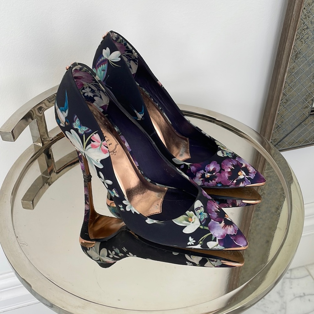 Ted Baker London Enchanted Butterfly Purple Pumps